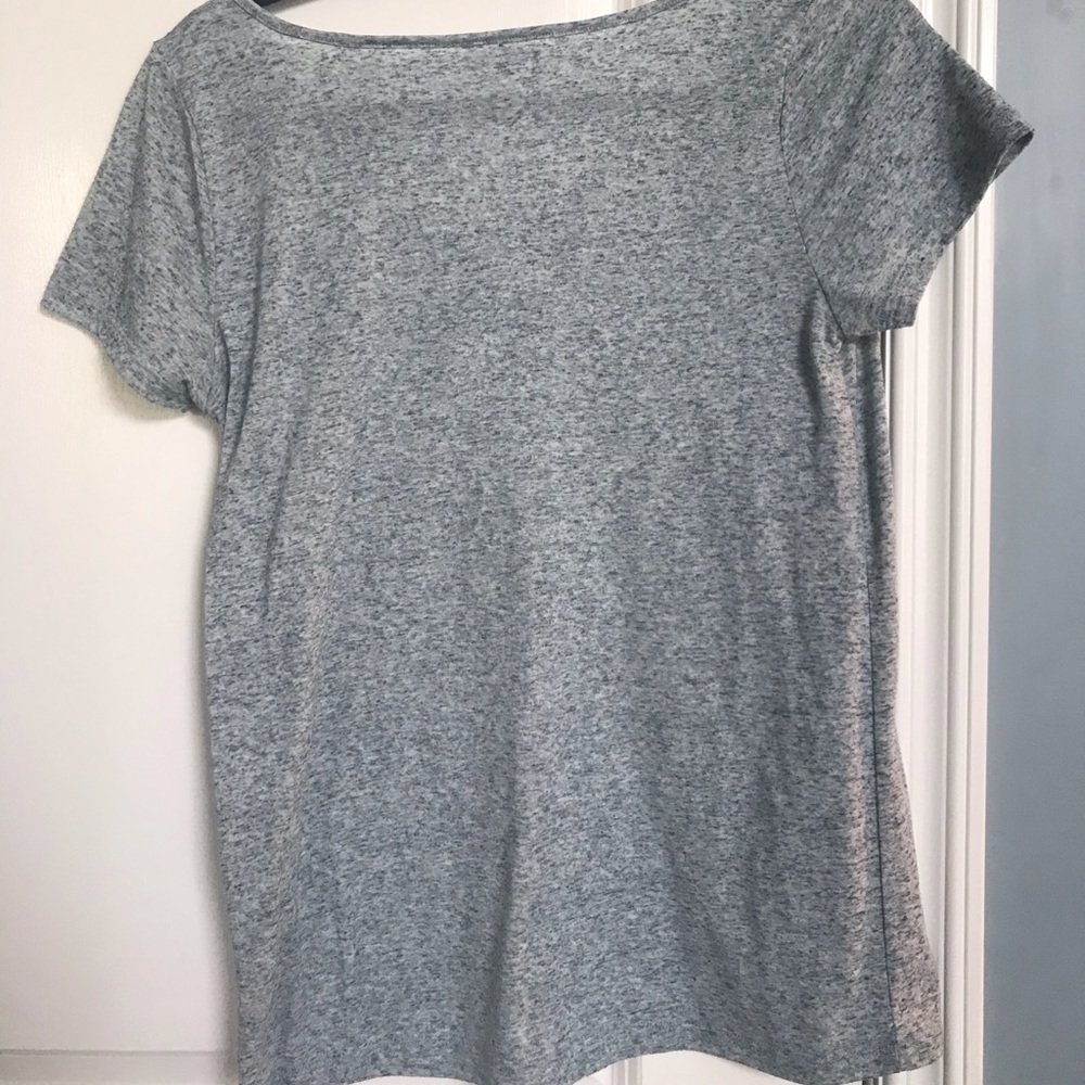 CHAROLETTE RUESSE CAP SLEEVE SHIRT - Picture 3 of 3